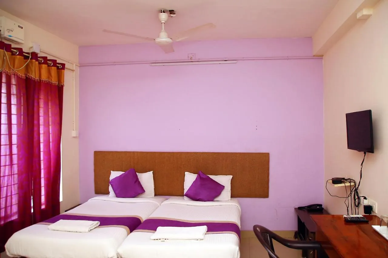 Hotel V Bee Plaza Thiruvananthapuram