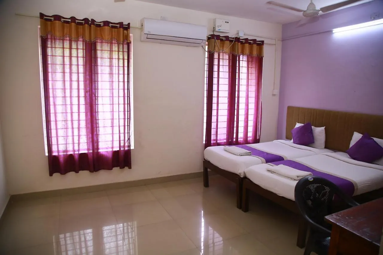 Hotel V Bee Plaza Thiruvananthapuram