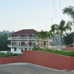 Indimasi - Ayurveda & Healing Village Ośrodek wypoczynkowy