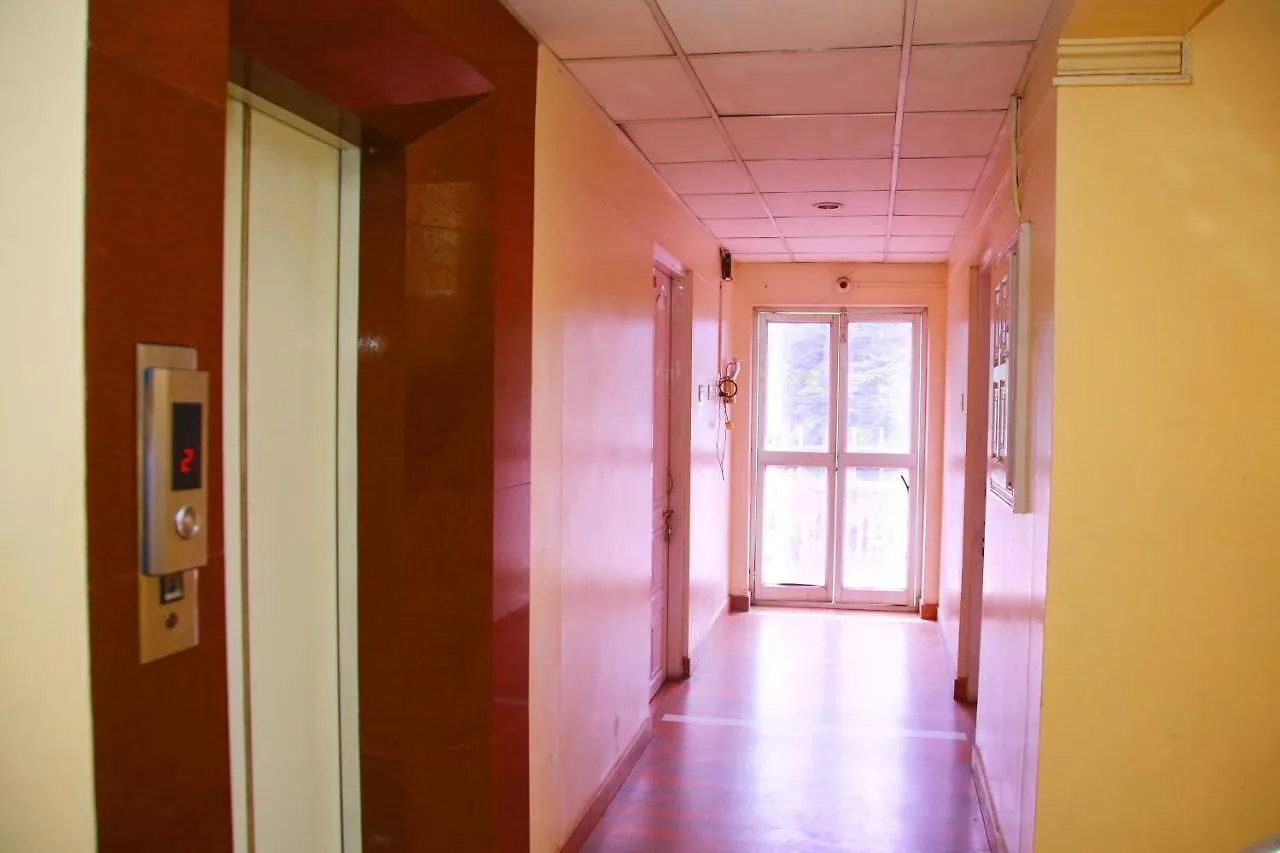 V Bee Plaza Hotel Thiruvananthapuram